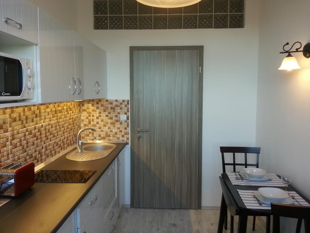 Downtown Apartment Miskolc Exterior photo